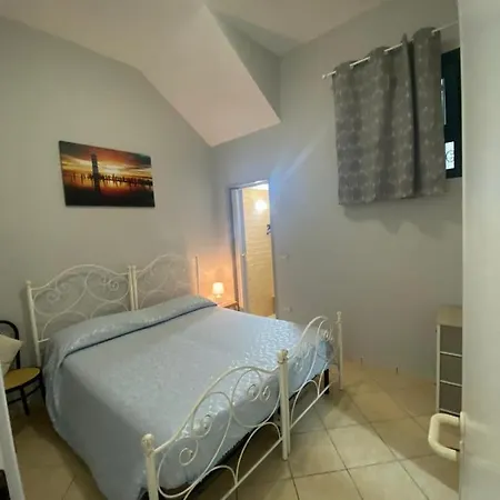 Casa Mary Apartment Torre San Giovanni